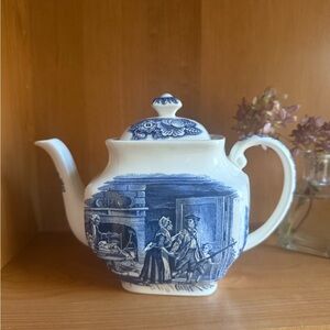 Elegant Blue and White‎ Ceramic Teapot